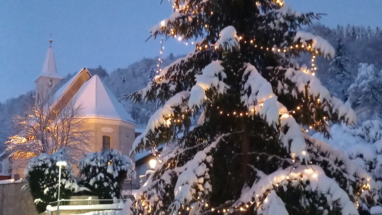 Loicher Dorfweihnacht , © Gemeinde Loich Loicher Dorfweihnacht , © Gemeinde Loich